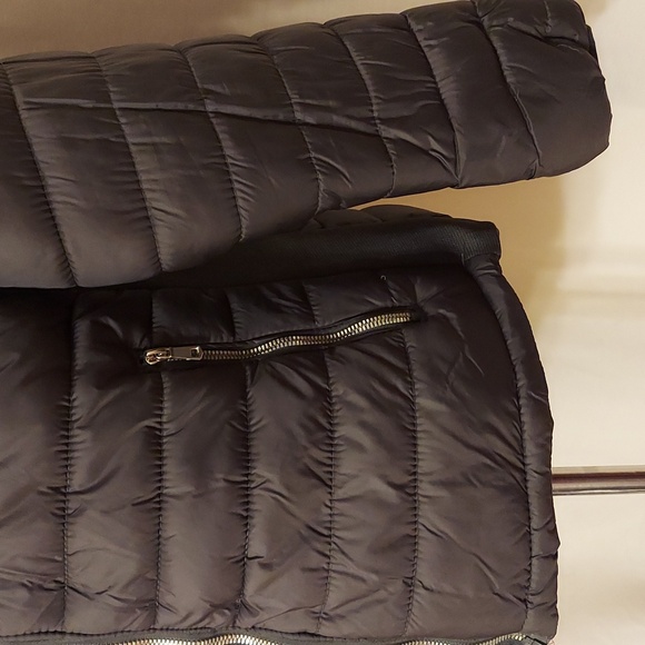 YMI Army Green Puffer Jacket - Picture 10 of 12